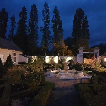 La Chancellerie Huismes Exteriör bild